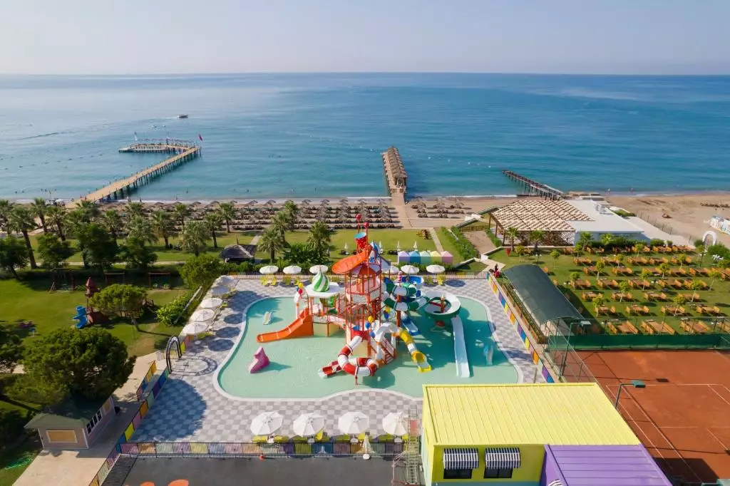 پارک آبی کودکان هتل آستریا کرملین پالاس آنتالیا